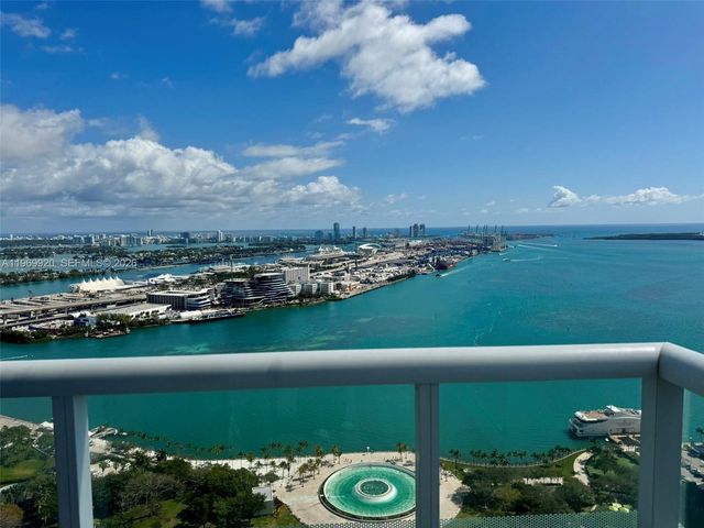 50 Biscayne Blvd 4710, Miami, FL 33132
