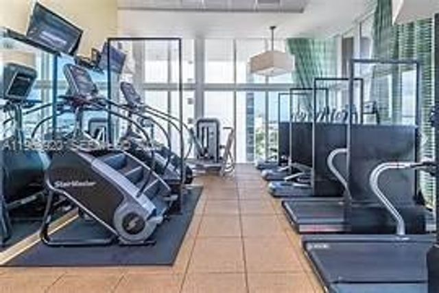 50 Biscayne Blvd 4710, Miami, FL 33132