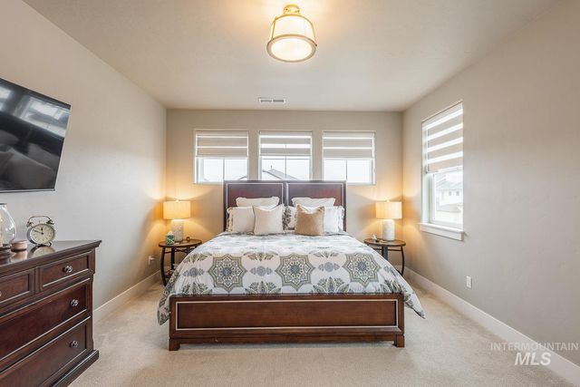 5576 S Rosalia Way, Meridian, ID 83642