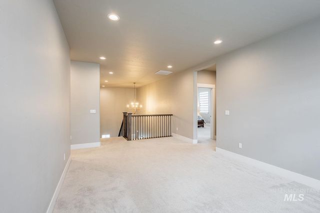 5576 S Rosalia Way, Meridian, ID 83642