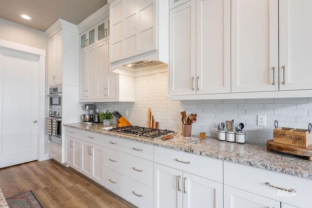 5576 S Rosalia Way, Meridian, ID 83642