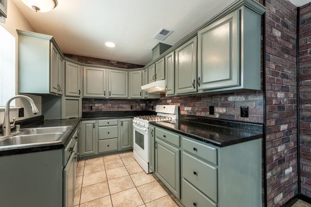1213 Trellis Drive, Garland, TX 75040