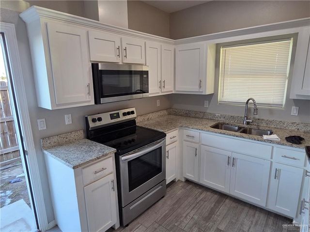 2108 Davenport Street, Weslaco, TX 78596