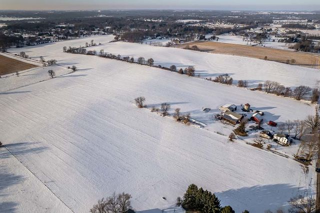 9202 TOWN HALL Road, Belvidere, IL 61008