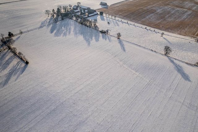 9202 TOWN HALL Road, Belvidere, IL 61008