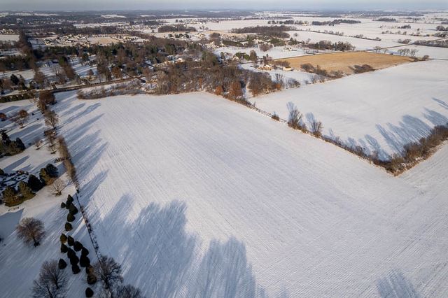 9202 TOWN HALL Road, Belvidere, IL 61008