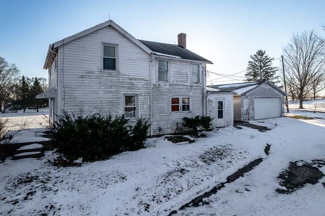 9202 TOWN HALL Road, Belvidere, IL 61008