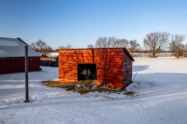 9202 TOWN HALL Road, Belvidere, IL 61008