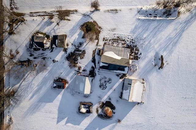 9202 TOWN HALL Road, Belvidere, IL 61008