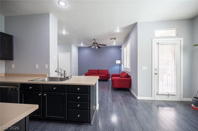 6685 Topley Pike Avenue, Las Vegas, NV 89139