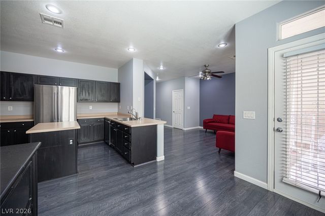 6685 Topley Pike Avenue, Las Vegas, NV 89139