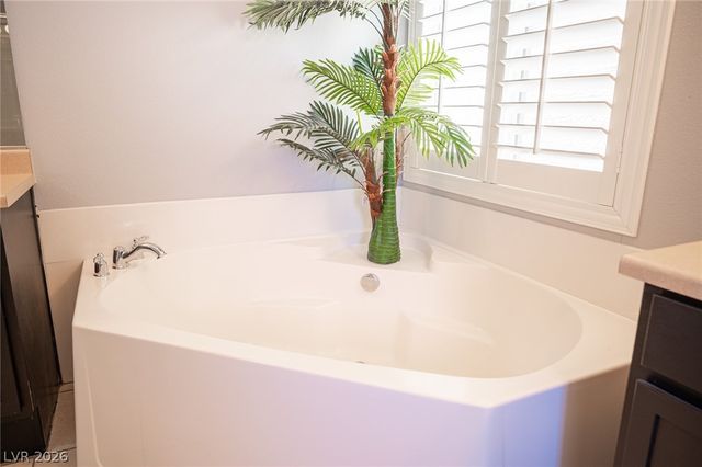 6685 Topley Pike Avenue, Las Vegas, NV 89139