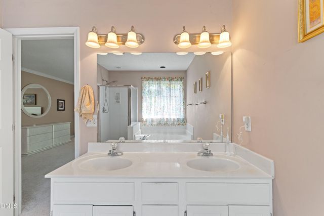 4728 Royal Troon Drive, Raleigh, NC 27604