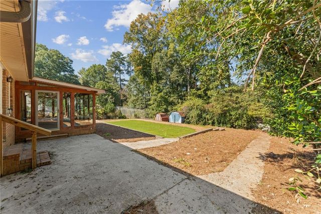 2580 Due West Circle NW, Kennesaw, GA 30152