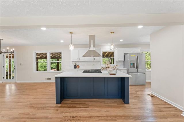 2580 Due West Circle NW, Kennesaw, GA 30152