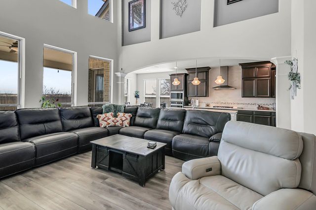 500 Whittington WAY, Liberty Hill, TX 78642