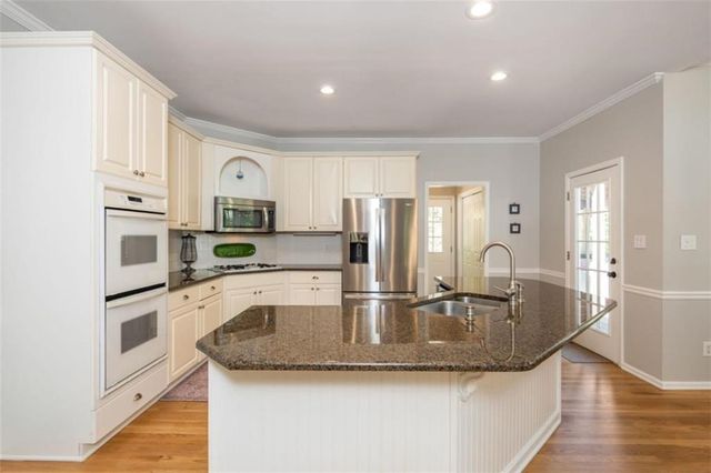415 Westlake Court, Marietta, GA 30064