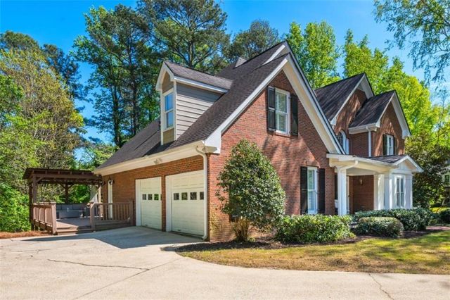415 Westlake Court, Marietta, GA 30064