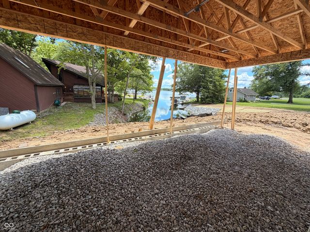 268 Mill Springs, Fillmore, IN 46128