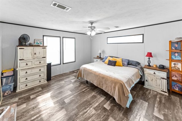 135 Chisholm Pass, Whitney, TX 76692