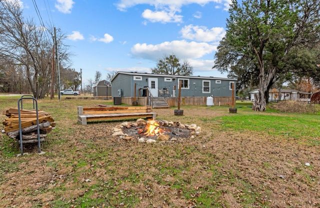 135 Chisholm Pass, Whitney, TX 76692