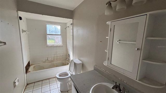990 LISKEARD AVENUE, Orange City, FL 32763