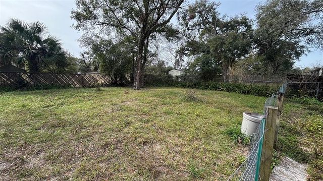 990 LISKEARD AVENUE, Orange City, FL 32763