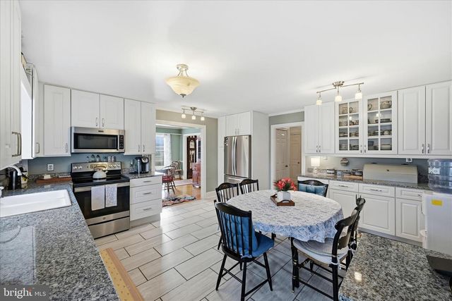 783 BOWLING GREEN RD, Front Royal, VA 22630