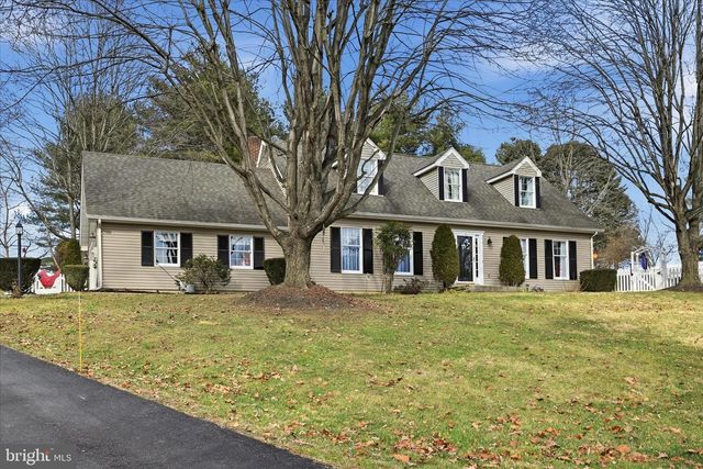 783 BOWLING GREEN RD, Front Royal, VA 22630