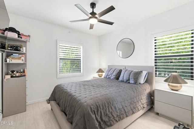 3233 Community Avenue, La Crescenta, CA 91214