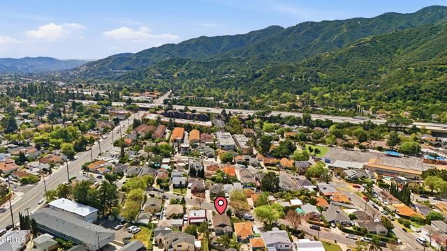 3233 Community Avenue, La Crescenta, CA 91214