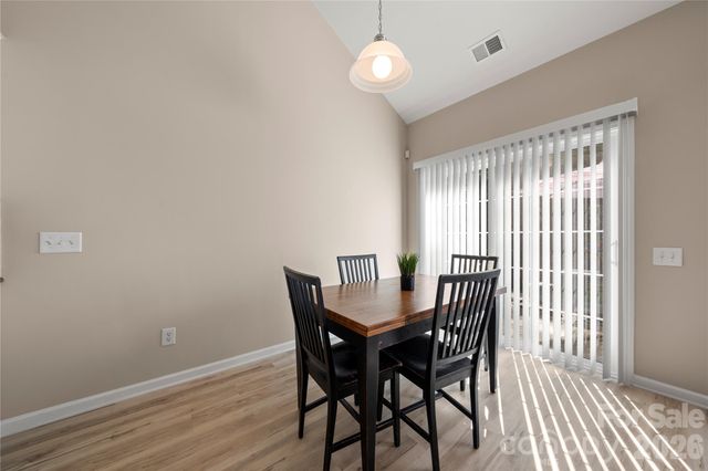9313 Linden Tree Lane, Charlotte, NC 28277