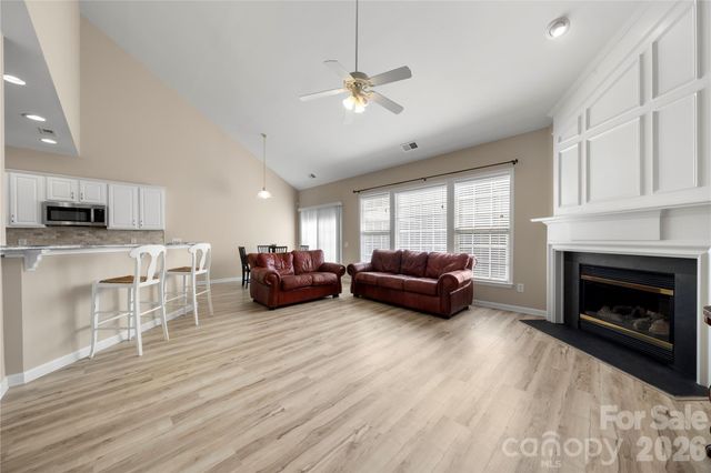 9313 Linden Tree Lane, Charlotte, NC 28277