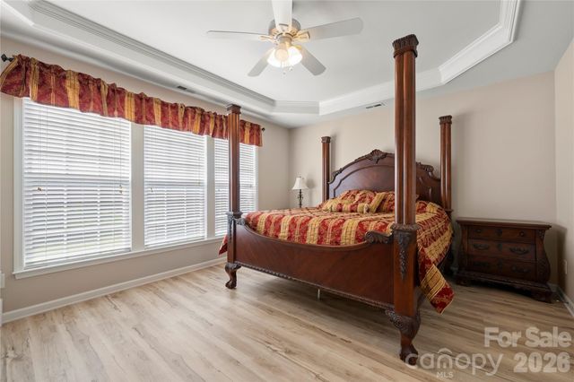 9313 Linden Tree Lane, Charlotte, NC 28277