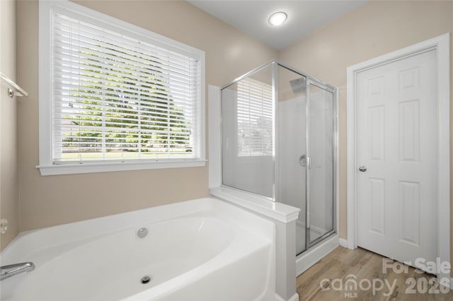 9313 Linden Tree Lane, Charlotte, NC 28277
