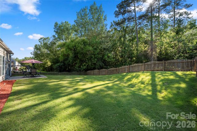 9313 Linden Tree Lane, Charlotte, NC 28277