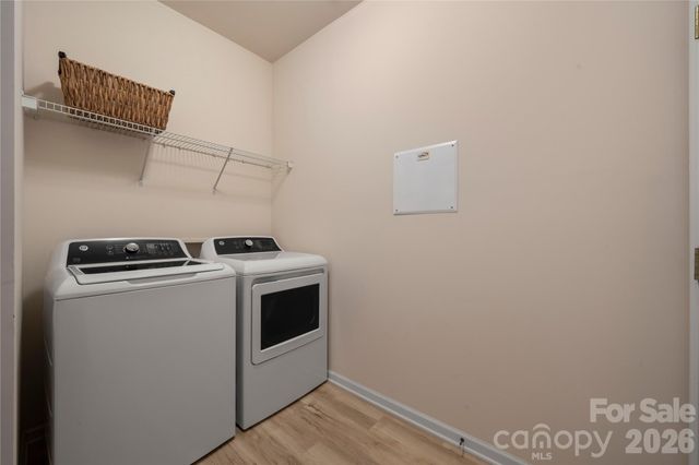 9313 Linden Tree Lane, Charlotte, NC 28277