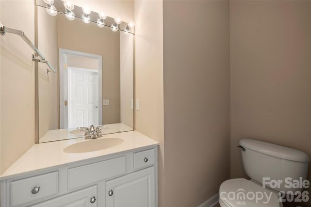 9313 Linden Tree Lane, Charlotte, NC 28277