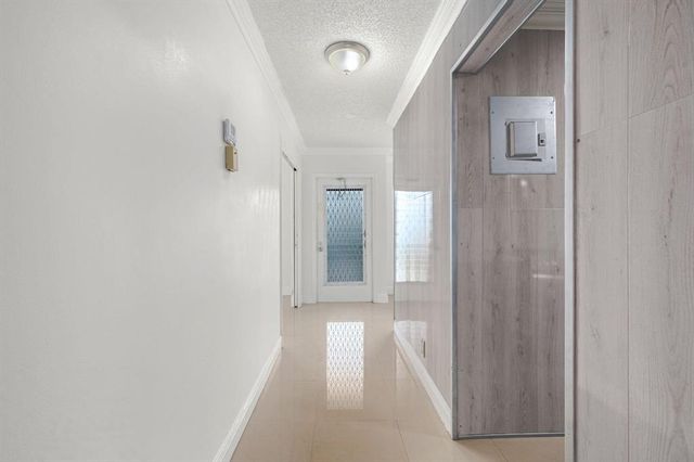 2601 Red Hibiscus Boulevard, Delray Beach, FL 33445