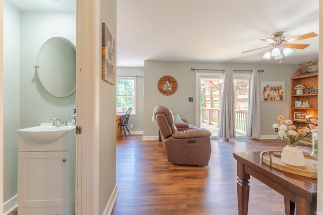 505 Southbrook Drive, Evansville, IN 47711