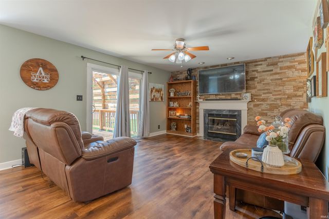 505 Southbrook Drive, Evansville, IN 47711