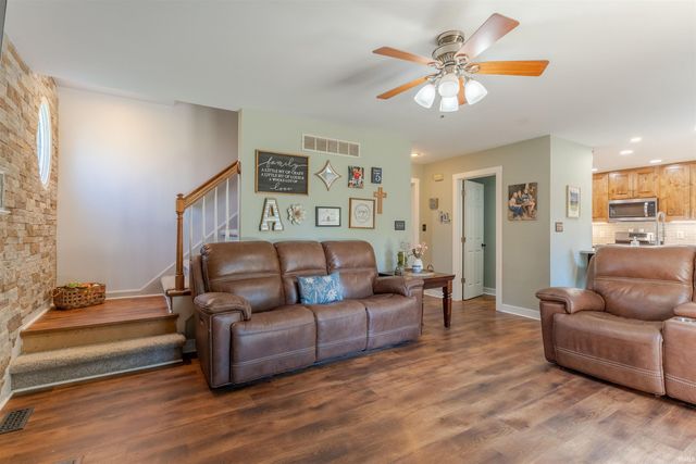 505 Southbrook Drive, Evansville, IN 47711