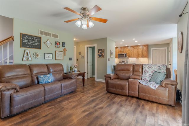 505 Southbrook Drive, Evansville, IN 47711