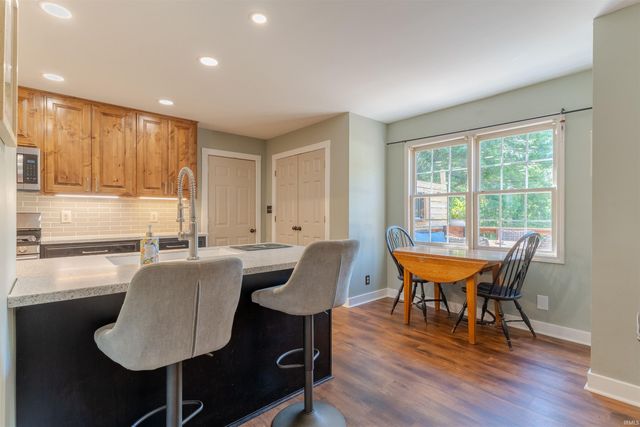 505 Southbrook Drive, Evansville, IN 47711