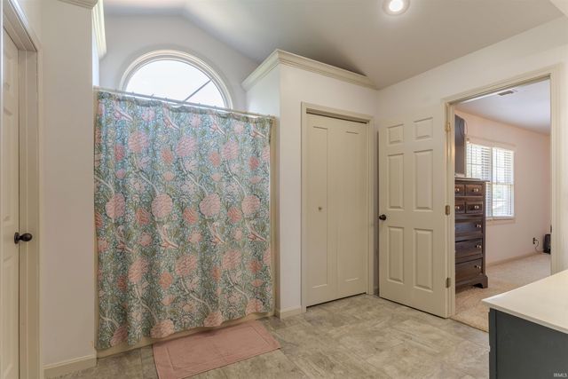 505 Southbrook Drive, Evansville, IN 47711