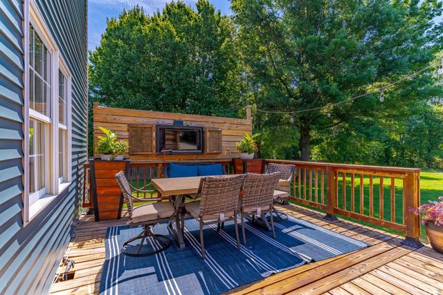 505 Southbrook Drive, Evansville, IN 47711