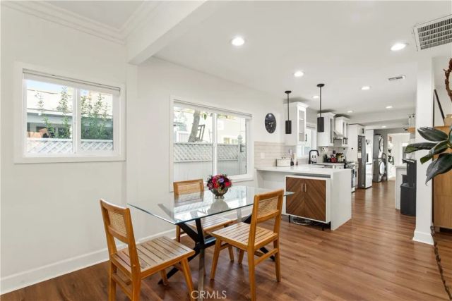 1553 W 60th Place, Los Angeles, CA 90047