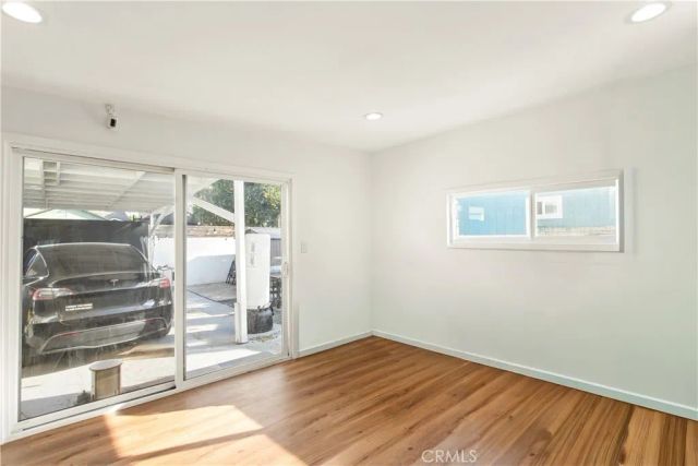 1553 W 60th Place, Los Angeles, CA 90047