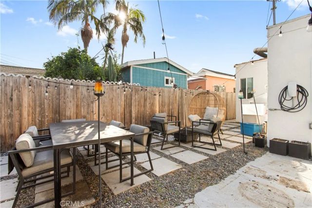 1553 W 60th Place, Los Angeles, CA 90047