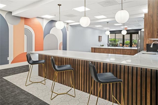 620 Peachtree Street NE 2011, Atlanta, GA 30308